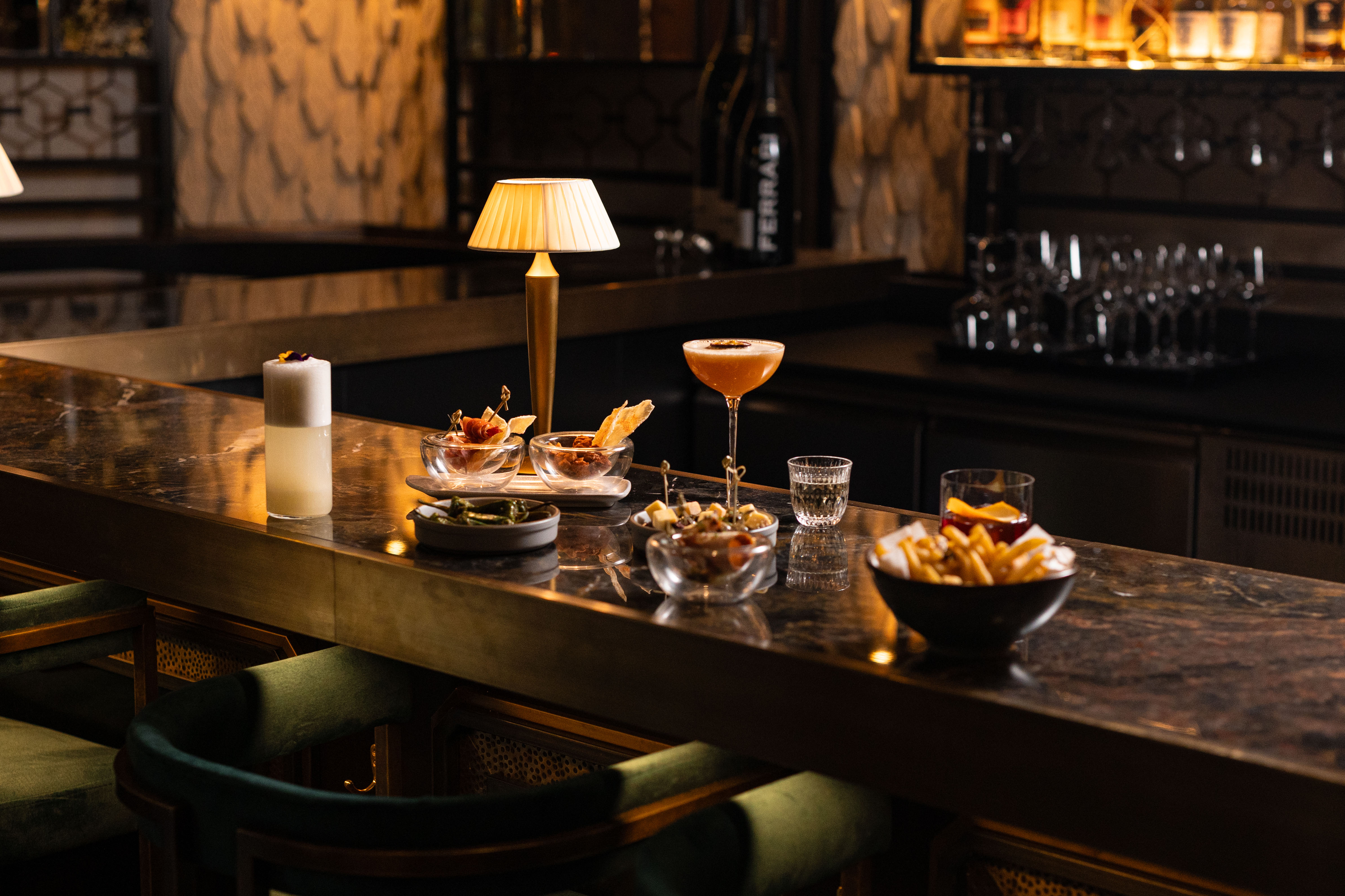 vibrant meeting point